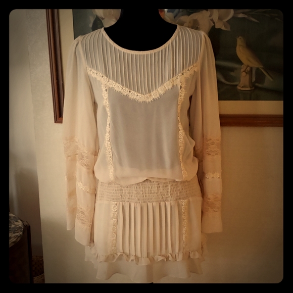Anthropologie Dresses & Skirts - Anthropologie farm dress.